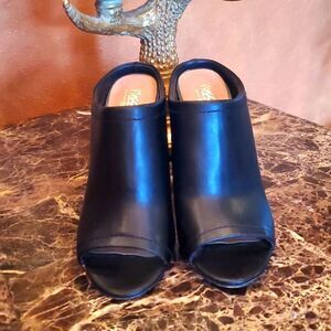 Massimo Mules, Size 6.5, Great Cond!